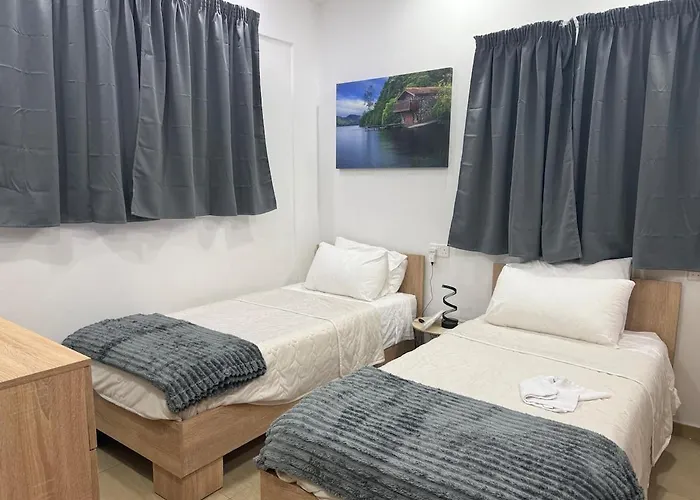 4 Bed Maisonette Close To Mater Dei Διαμέρισμα