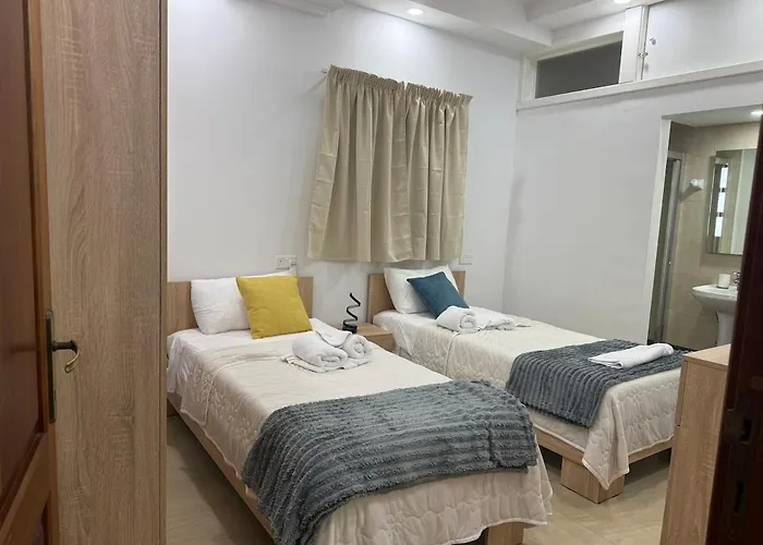 4 Bed Maisonette Close To Mater Dei Apartament Birkirkara