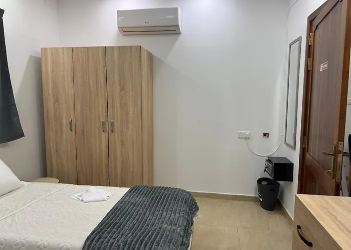 4 Bed Maisonette Close To Mater Dei Apartament *